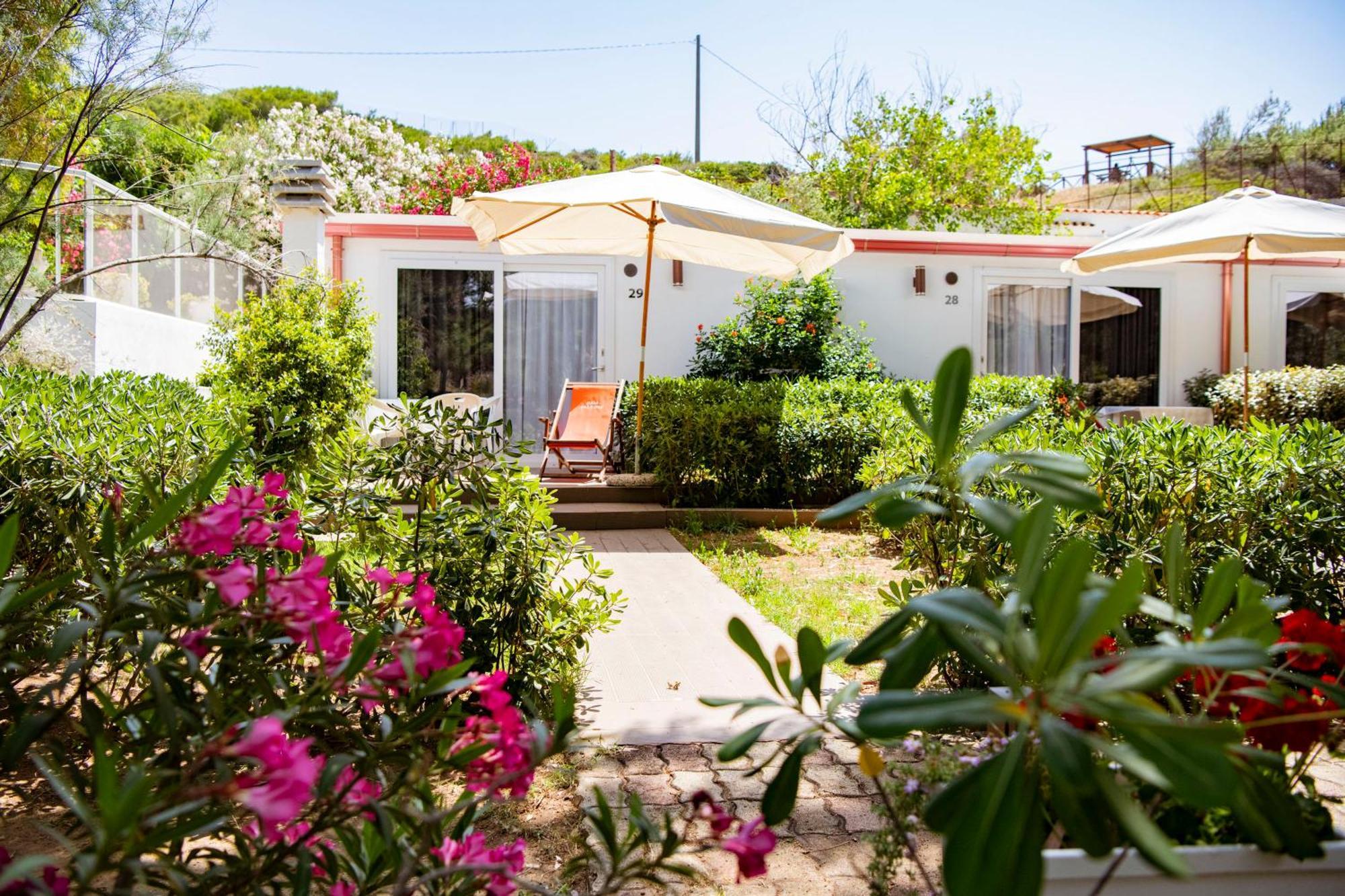 Camping Village Baia Falcone Vieste Luaran gambar